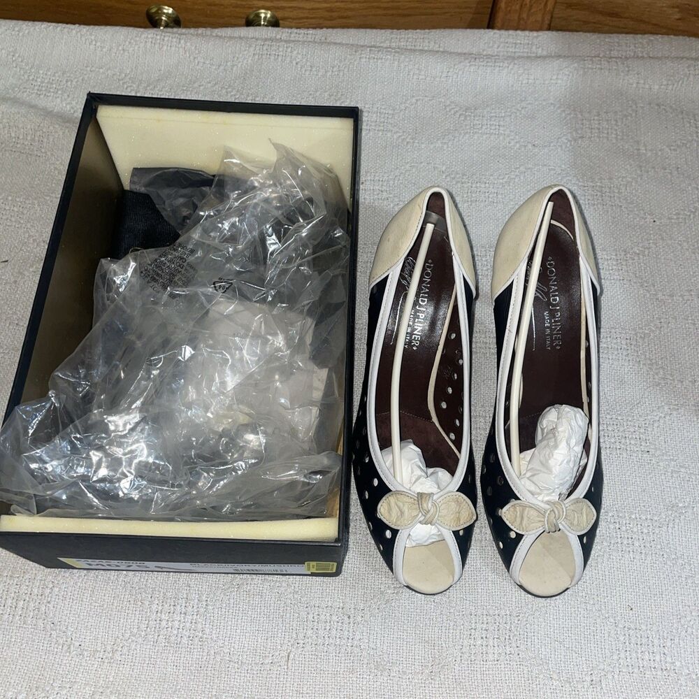 Donald Pliner Women’s Dress Shoes Size 7.5 M Brown Beige Leather Going Out Party